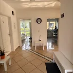 2 Mit Garten