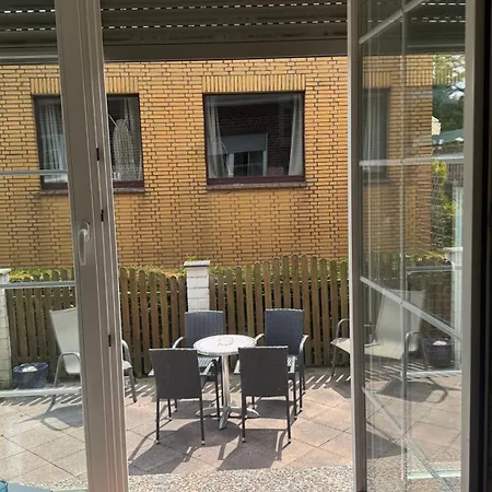 2 Mit Garten Appartamento