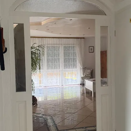 2 Mit Garten * 하노버